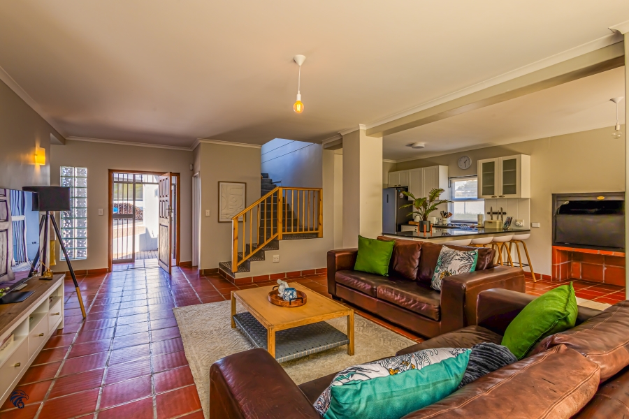 3 Bedroom Property for Sale in Myburgh Park Western Cape